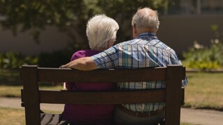 Seniori si polepšia. Dôchodky porastú najviac za posledných 20 rokov, oznámil premiér